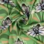 Preview: Viskose Satin - Blumen auf Grün