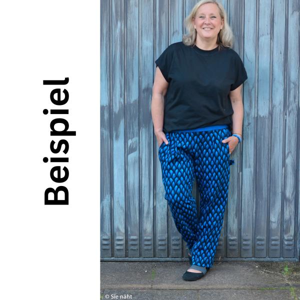 Beispiel Davos Sweat Blau – Drachenschuppen Stoff angeraut, weicher Baumwoll‑Sweat für Hoodies & Kostüm