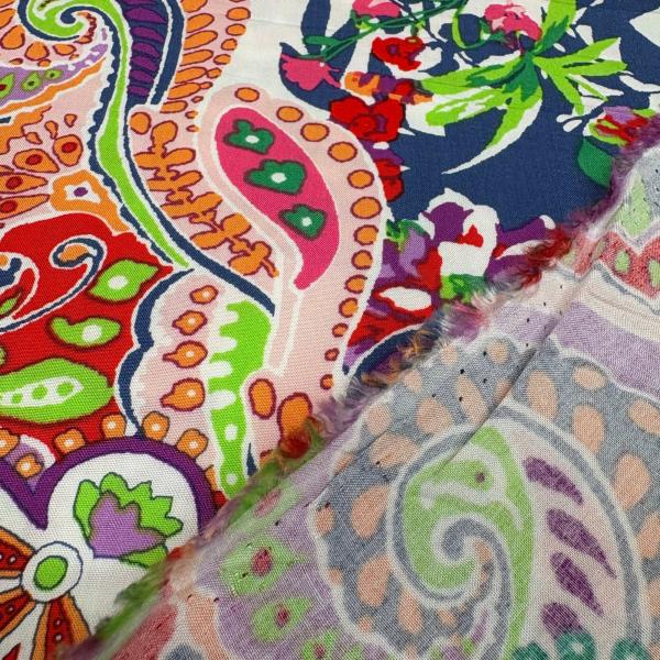 Farbenfrohe Viskose mit Blüten & Paisley
